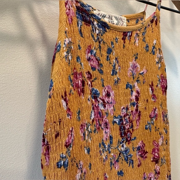 Strap Dress~ Smocked Top~ Pink Rose~ Great Condition! - Picture 2 of 7